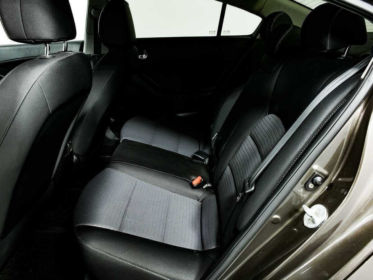 Купить Kia Cerato с пробегом. Фото: #11