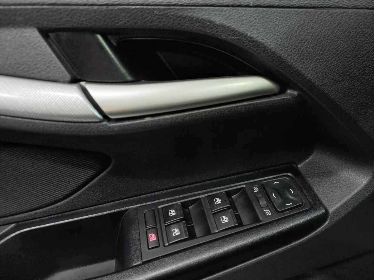 Купить Lada (ВАЗ) Vesta с пробегом. Фото: #13