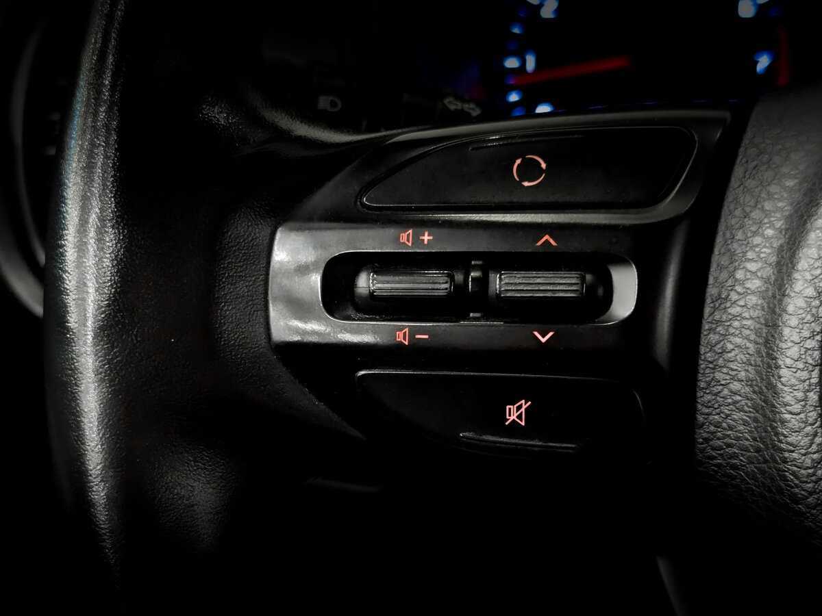 Купить Kia Rio с пробегом. Фото: #25