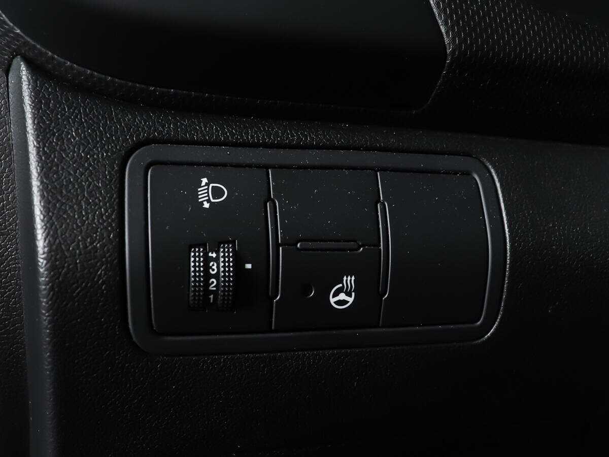 Купить Hyundai Solaris с пробегом. Фото: #16