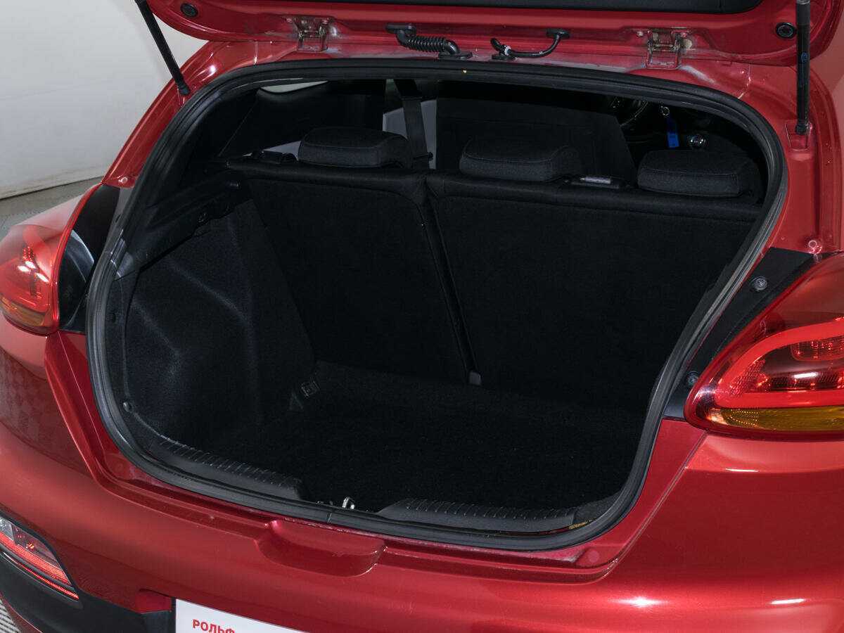 Купить Kia Ceed с пробегом. Фото: #8