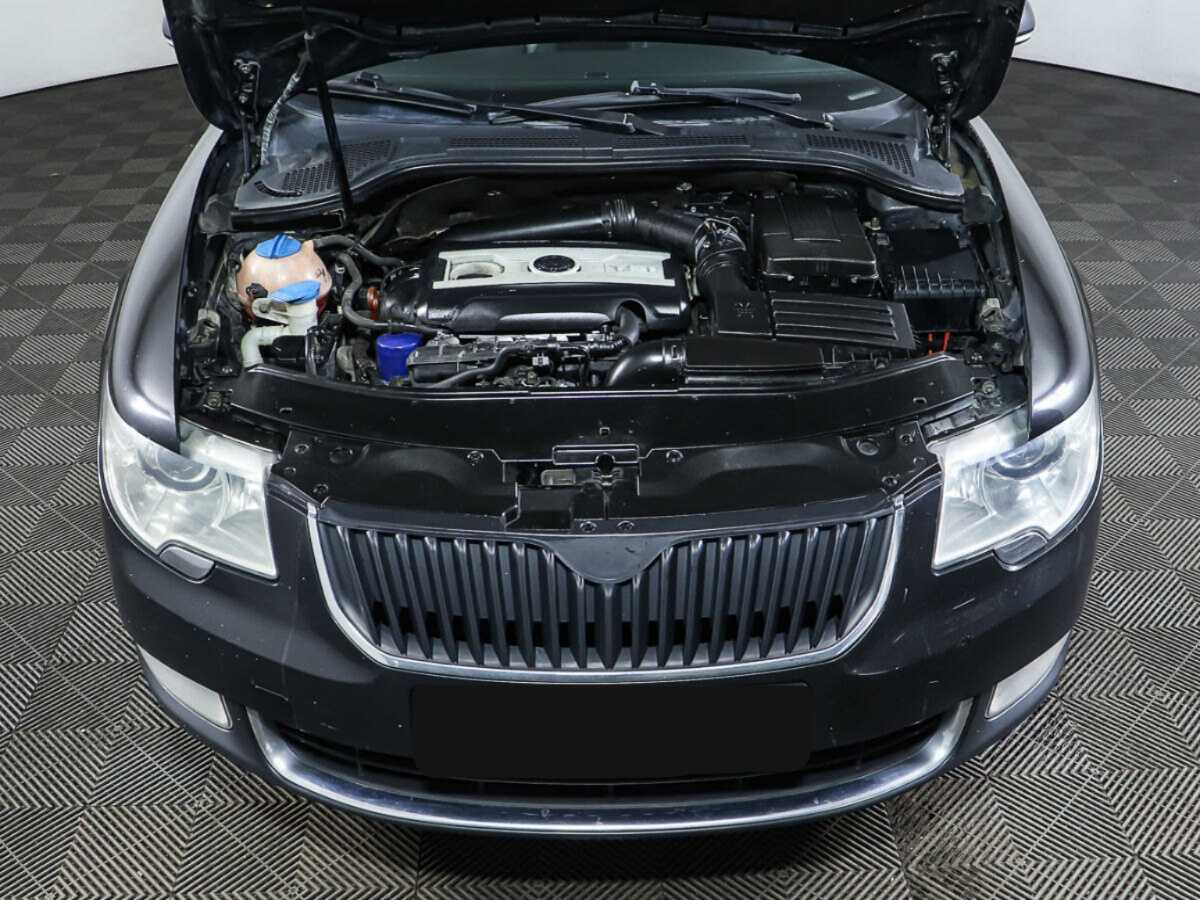 Купить Skoda Superb с пробегом. Фото: #8