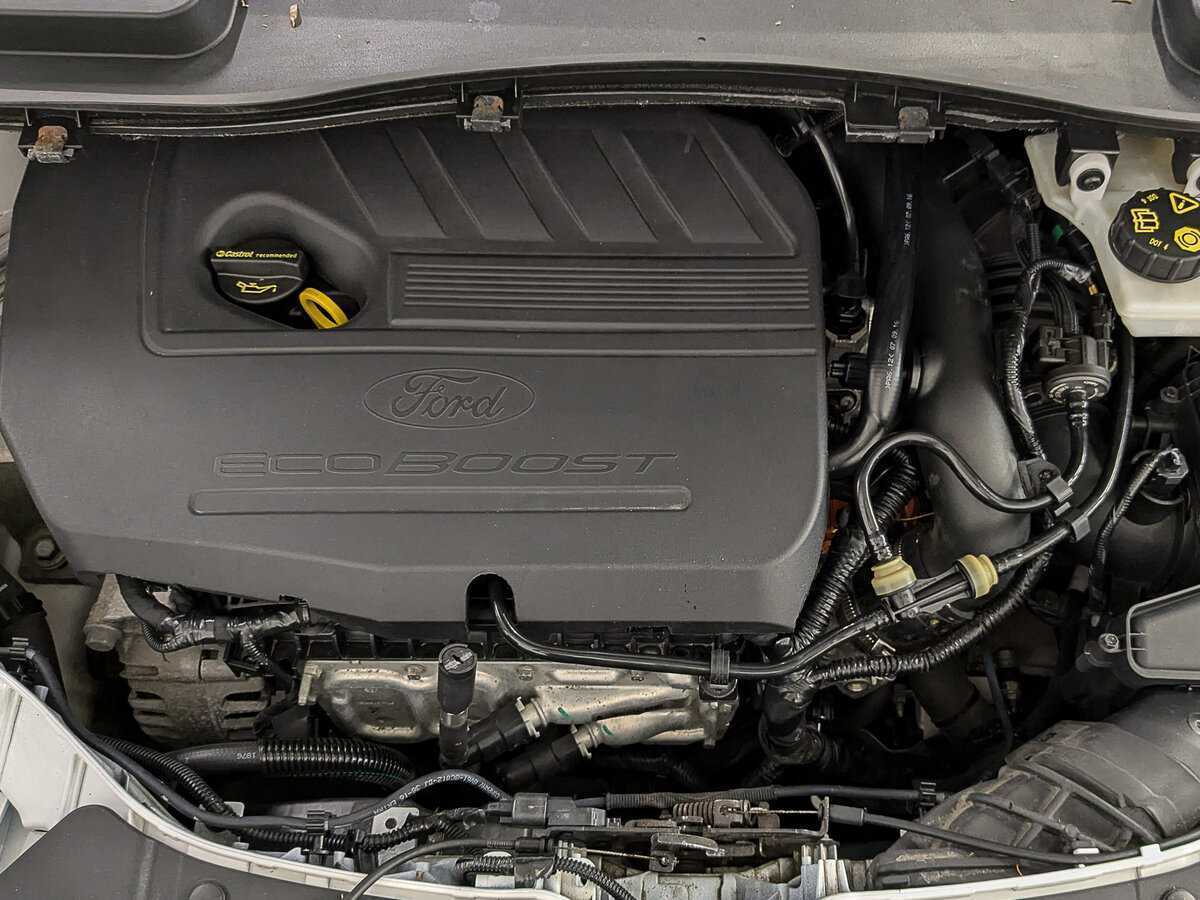 Купить Ford Kuga с пробегом. Фото: #8