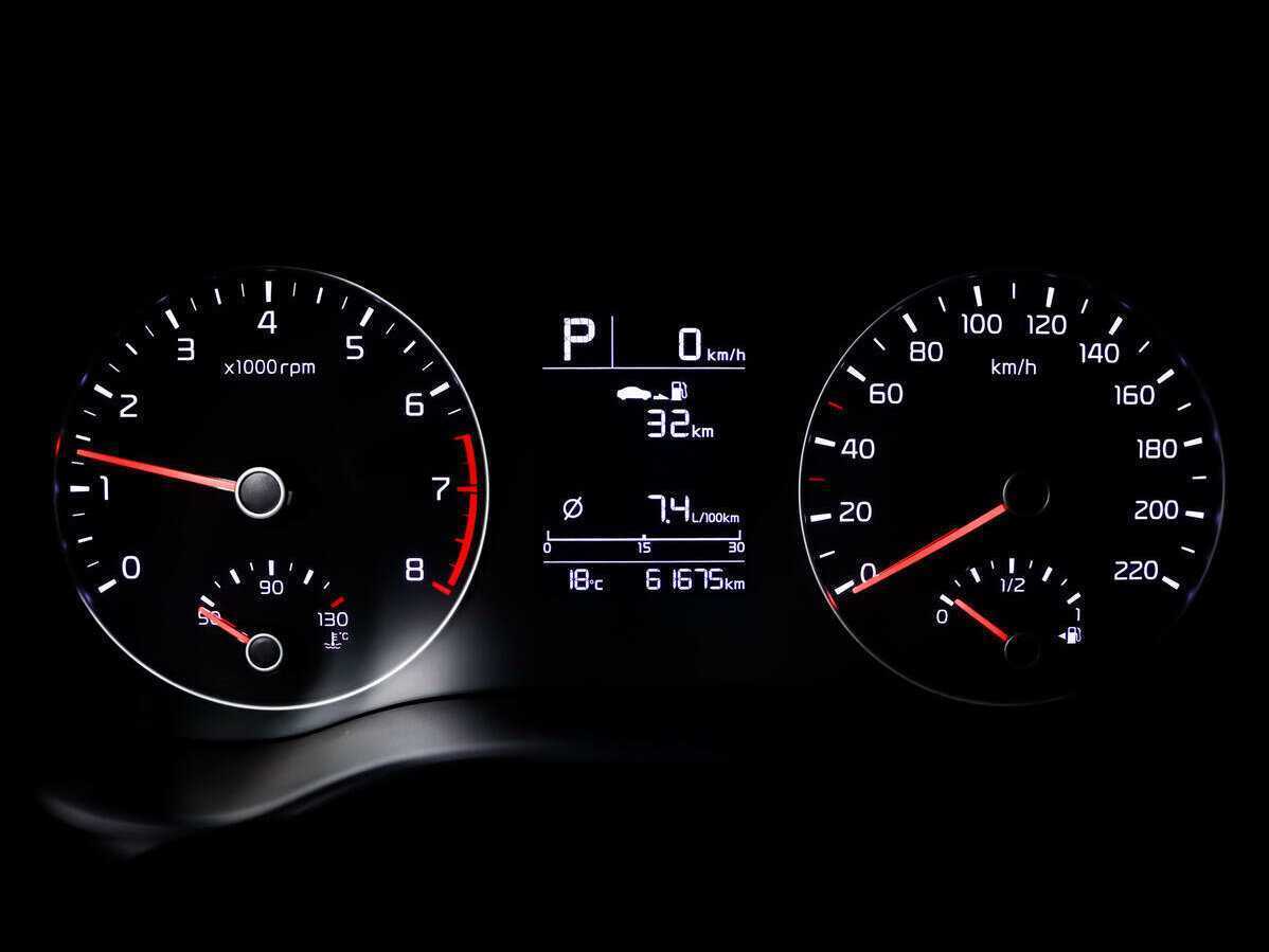 Купить Kia Rio с пробегом. Фото: #9