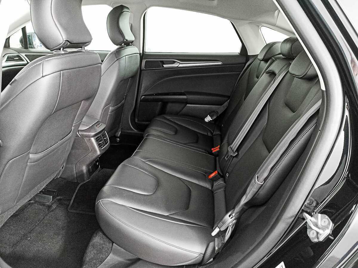 Купить Ford Mondeo с пробегом. Фото: #8