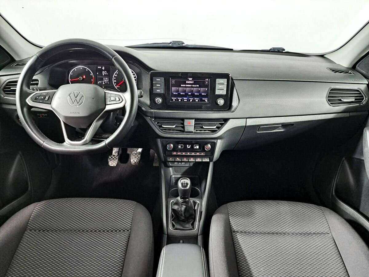 Купить Volkswagen Polo с пробегом. Фото: #11