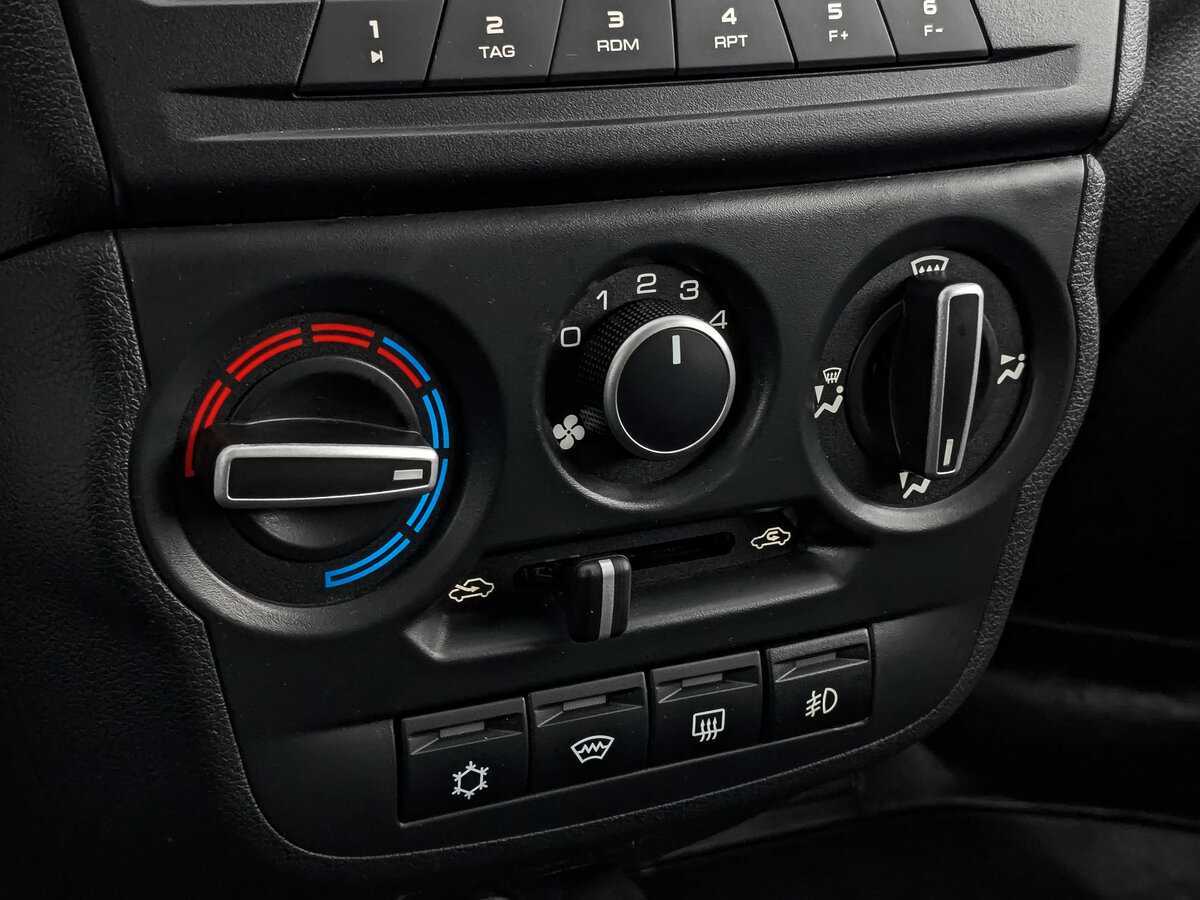 Купить Lada (ВАЗ) Granta с пробегом. Фото: #20