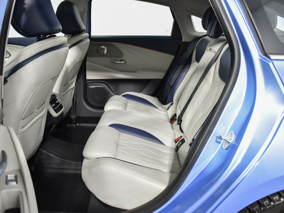 Купить Chery Arrizo 8 с пробегом. Фото: #10