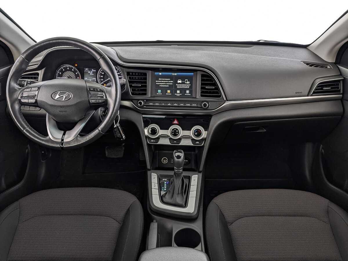 Купить Hyundai Elantra с пробегом. Фото: #11