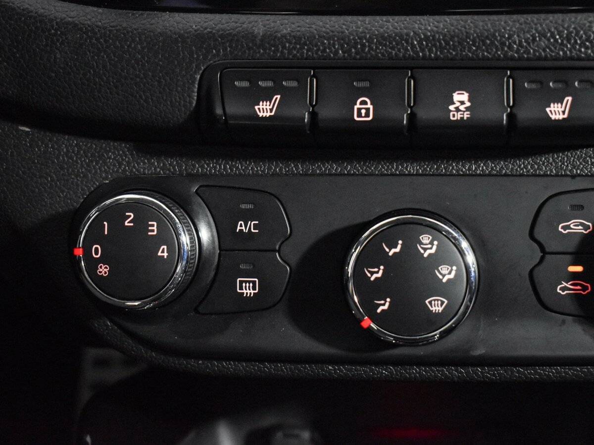 Купить Kia Ceed с пробегом. Фото: #14