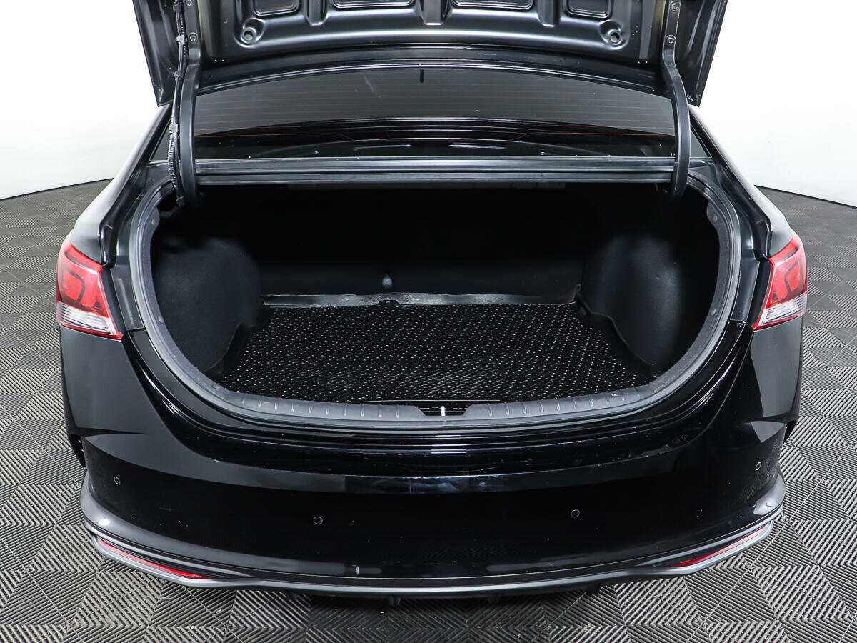 Купить Hyundai Solaris с пробегом. Фото: #9