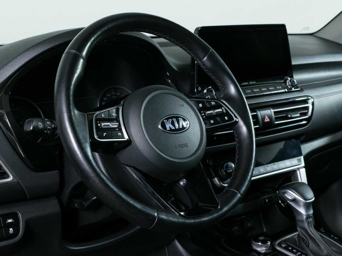 Купить Kia Seltos с пробегом. Фото: #10