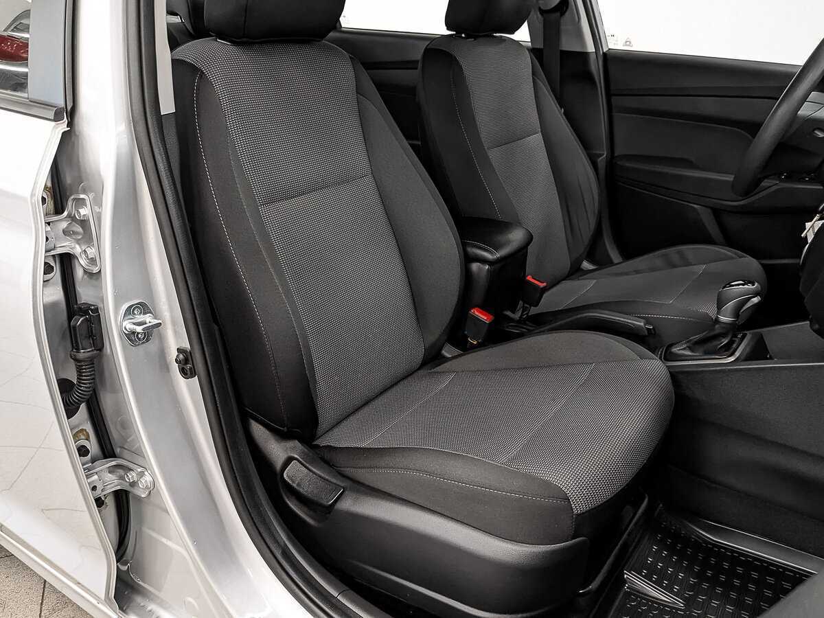 Купить Hyundai Solaris с пробегом. Фото: #22