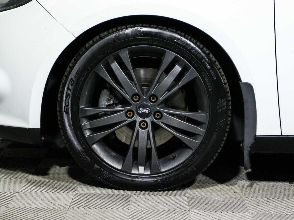 Купить Ford Focus с пробегом. Фото: #12