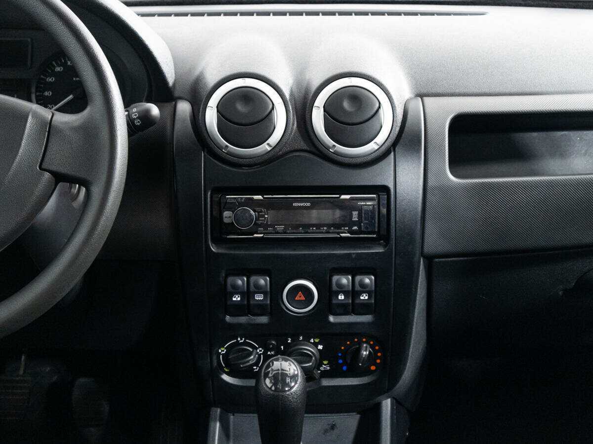 Купить Lada (ВАЗ) Largus с пробегом. Фото: #13