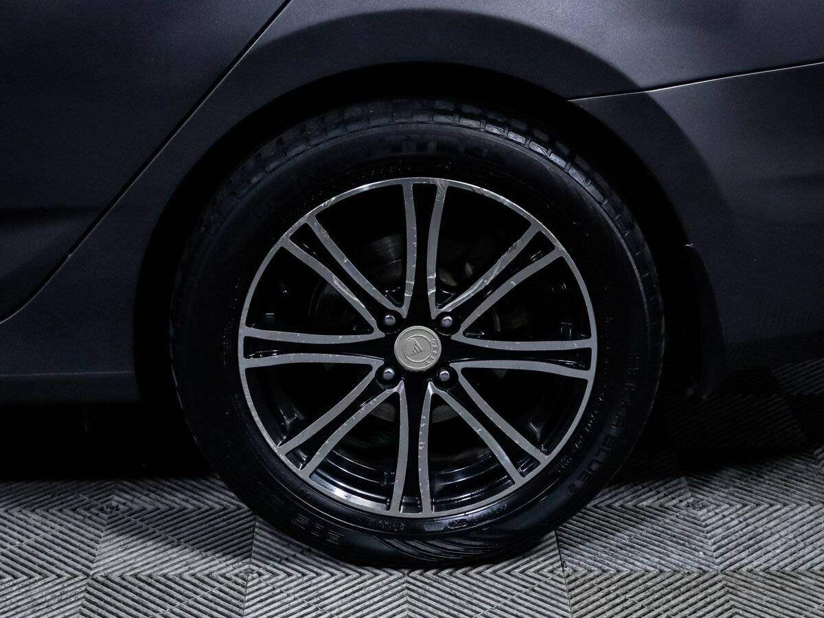 Купить Hyundai Solaris с пробегом. Фото: #11