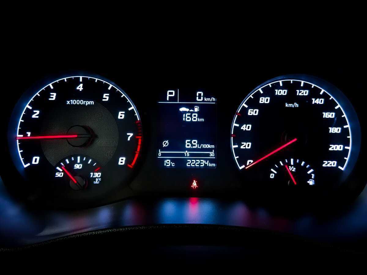 Купить Hyundai Solaris с пробегом. Фото: #12