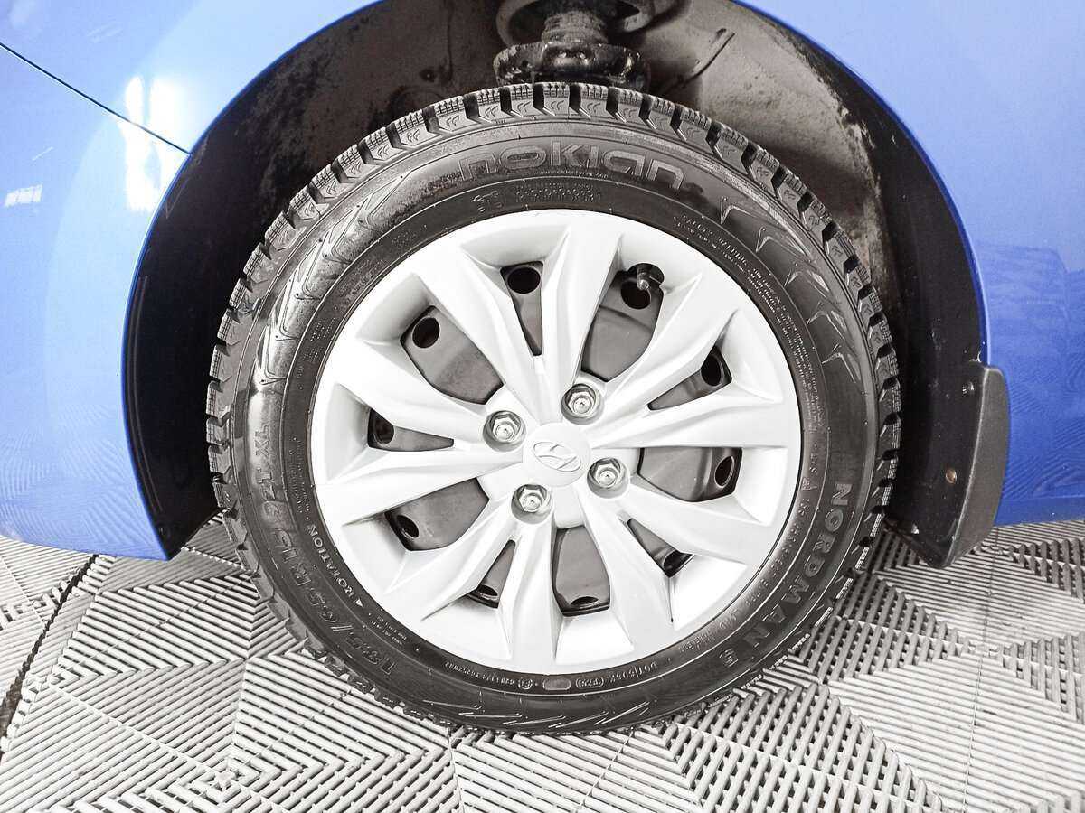 Купить Hyundai Solaris с пробегом. Фото: #17