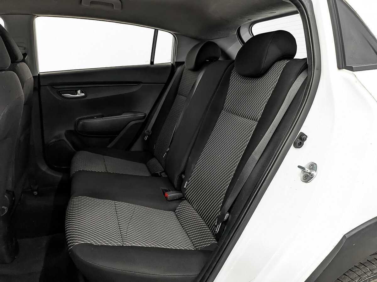 Купить Kia Rio с пробегом. Фото: #14