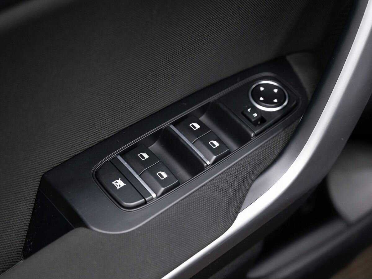 Купить Kia Ceed с пробегом. Фото: #17