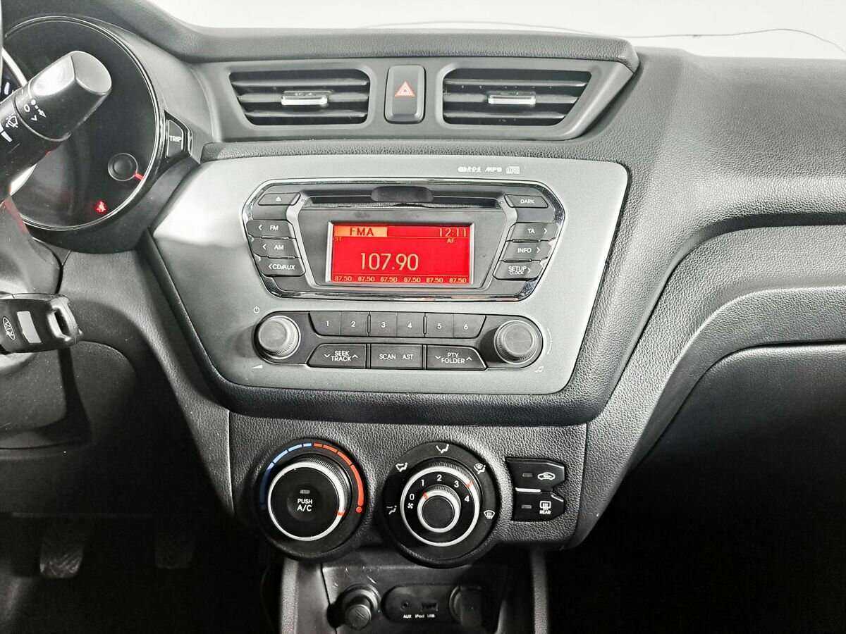 Купить Kia Rio с пробегом. Фото: #10