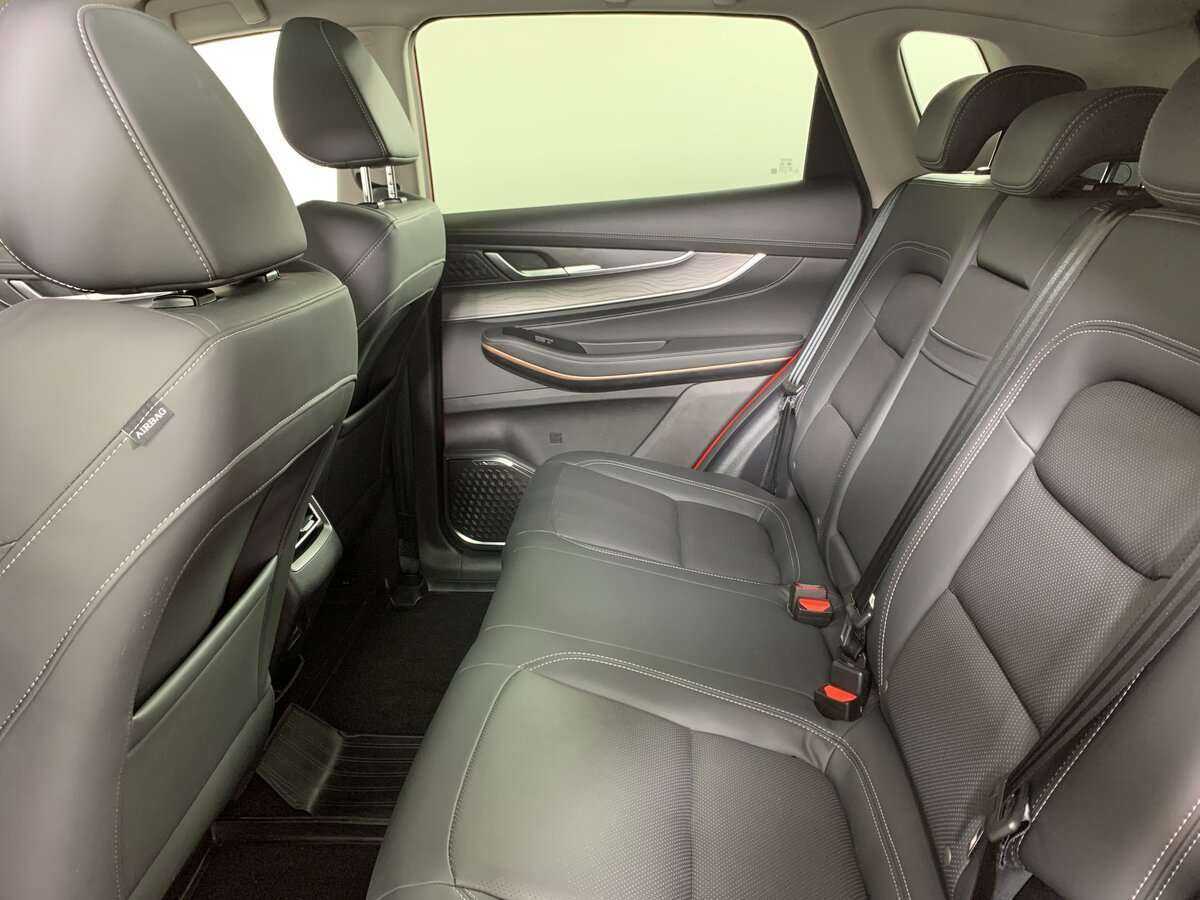 Купить EXEED LX с пробегом. Фото: #15