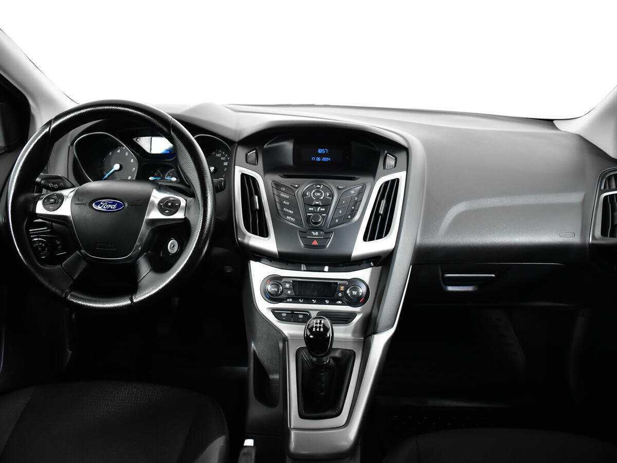 Купить Ford Focus с пробегом. Фото: #9