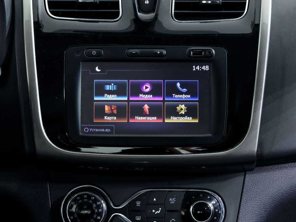 Купить Renault Sandero с пробегом. Фото: #13