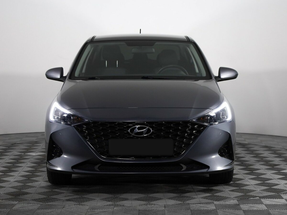 Купить Hyundai Solaris с пробегом. Фото: #7