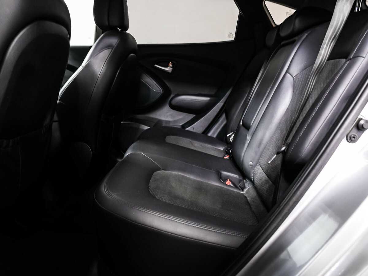 Купить Hyundai ix35 с пробегом. Фото: #12