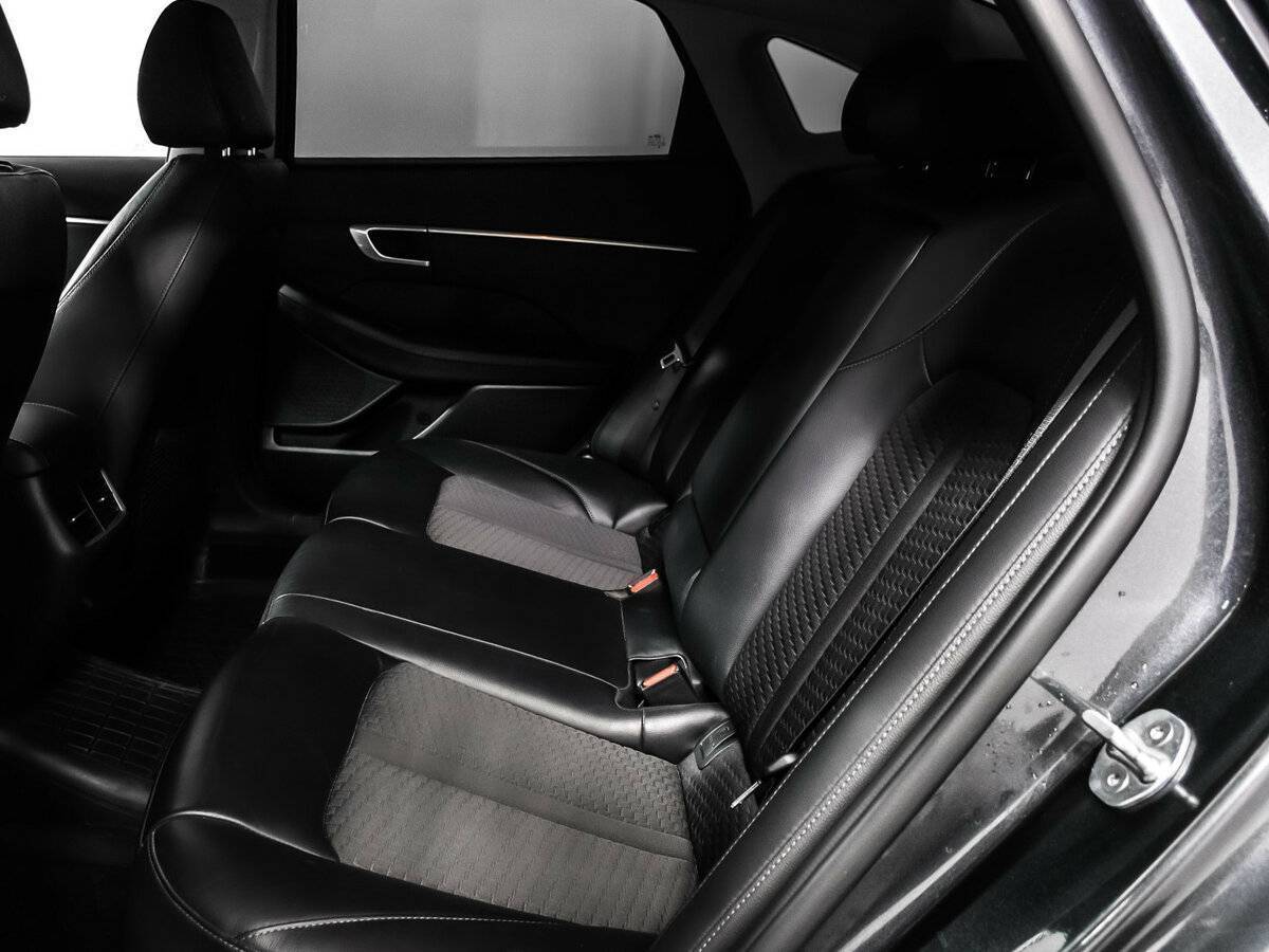 Купить Hyundai Sonata с пробегом. Фото: #13