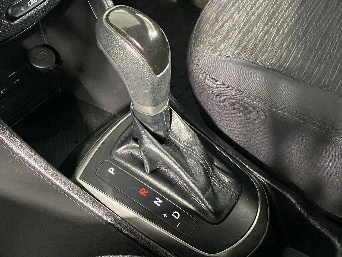 Купить Hyundai Solaris с пробегом. Фото: #15