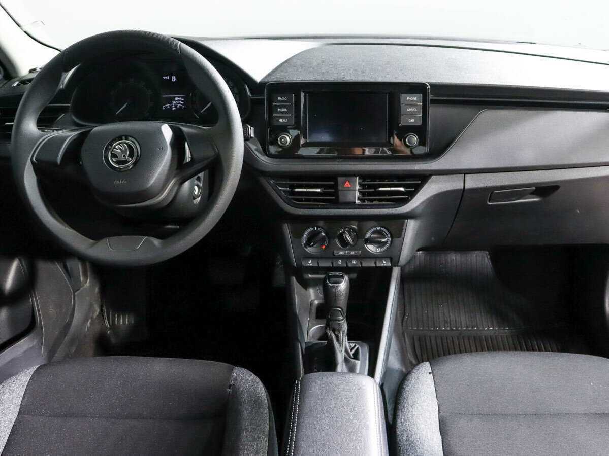 Купить Skoda Rapid с пробегом. Фото: #11