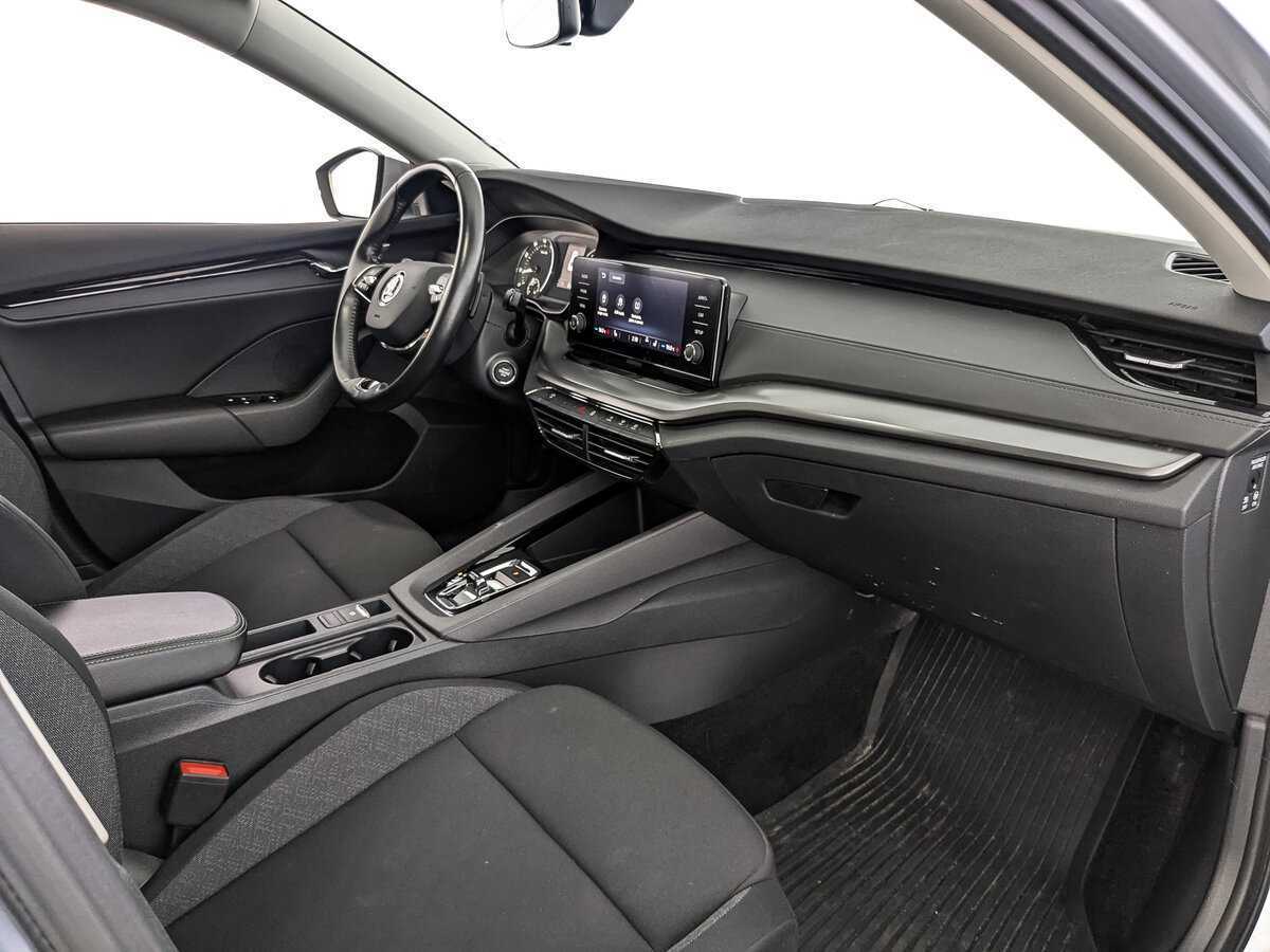 Купить Skoda Octavia с пробегом. Фото: #8