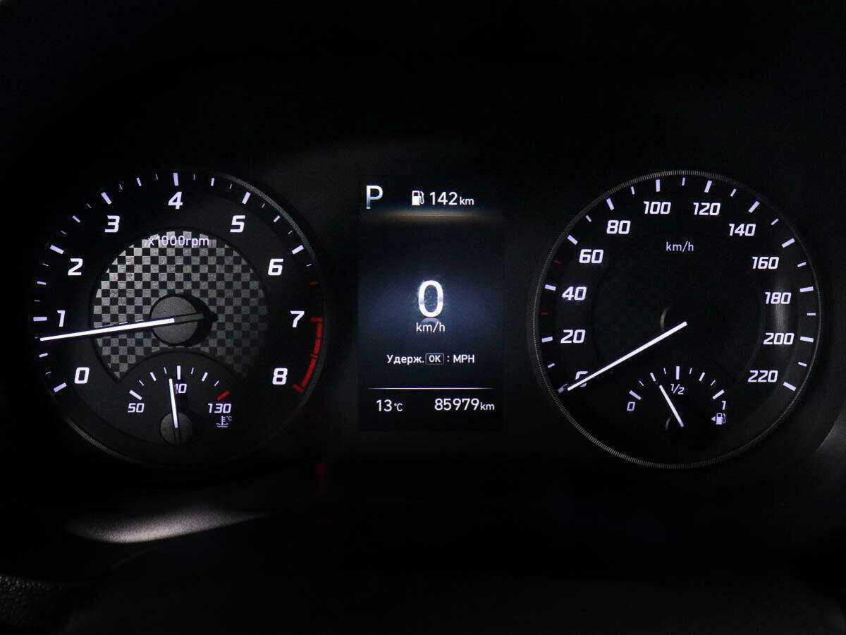 Купить Hyundai Solaris с пробегом. Фото: #9