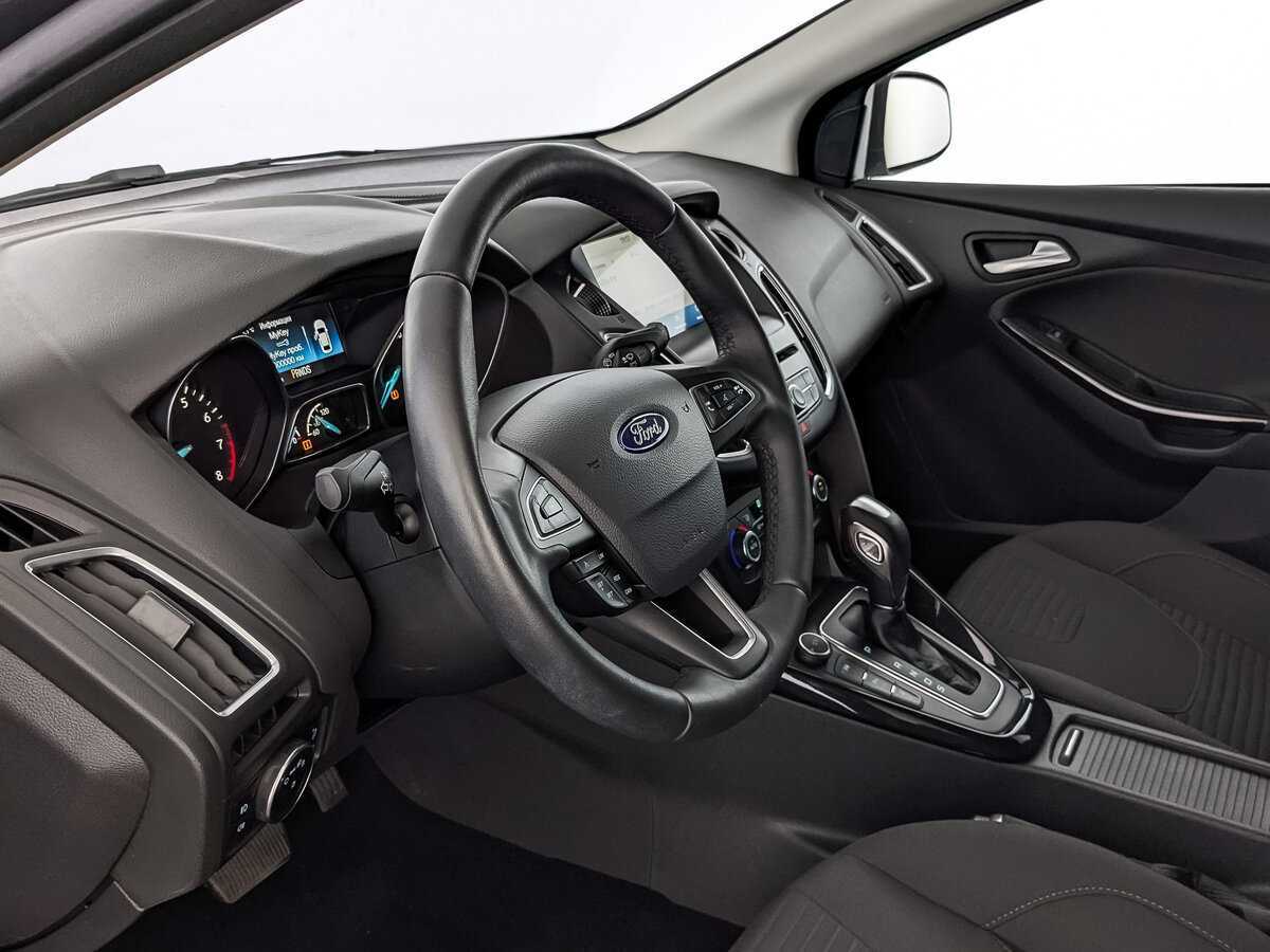 Купить Ford Focus с пробегом. Фото: #14