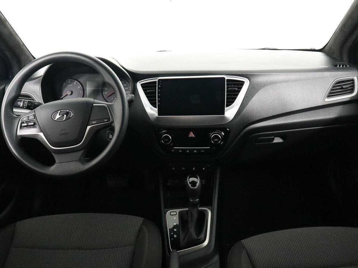 Купить Hyundai Solaris с пробегом. Фото: #8