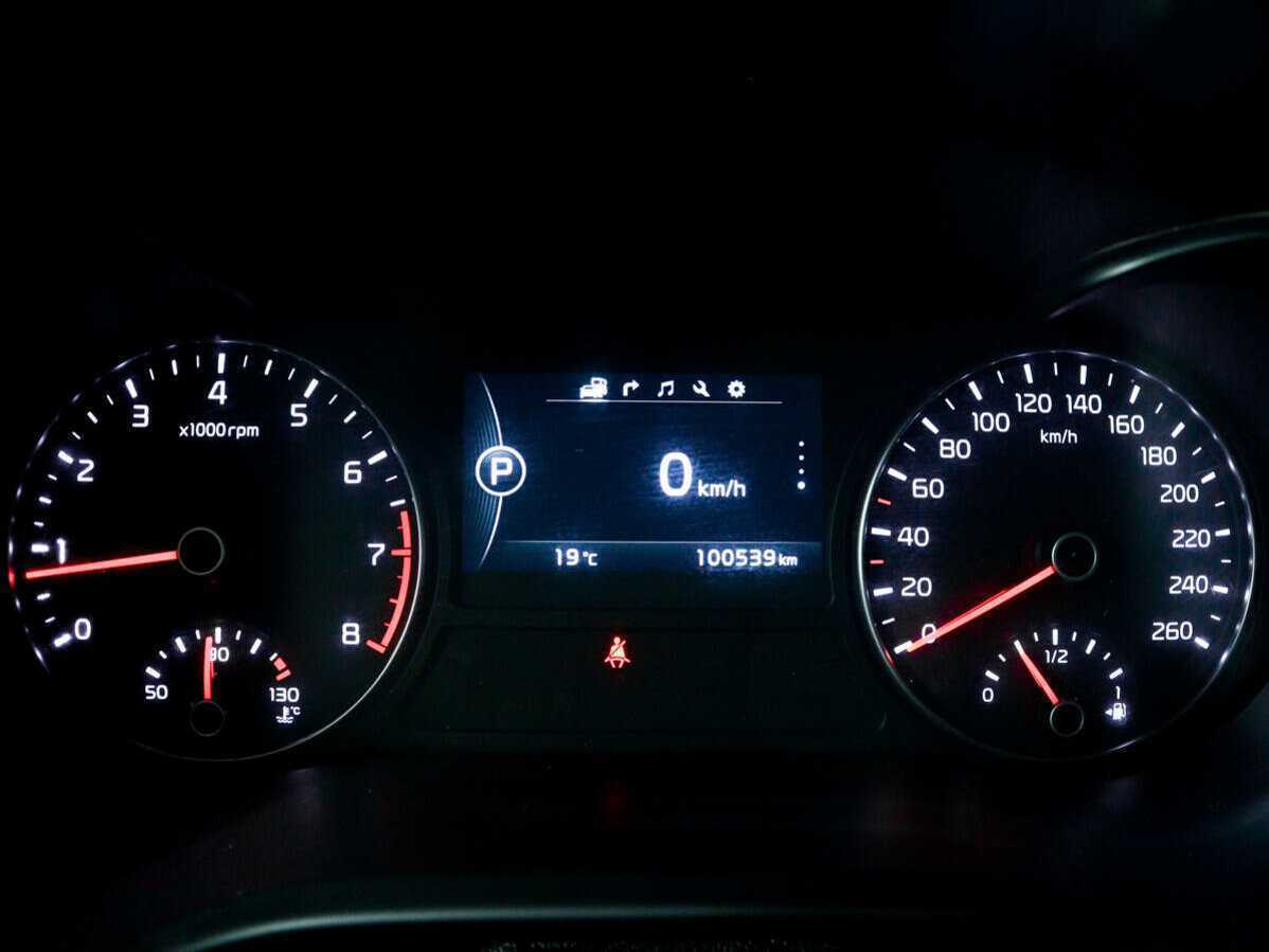 Купить Kia Optima с пробегом. Фото: #10