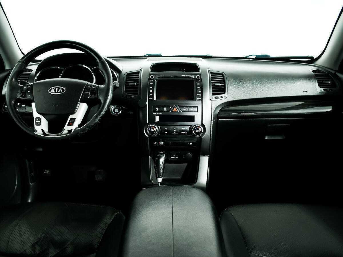 Купить Kia Sorento с пробегом. Фото: #10