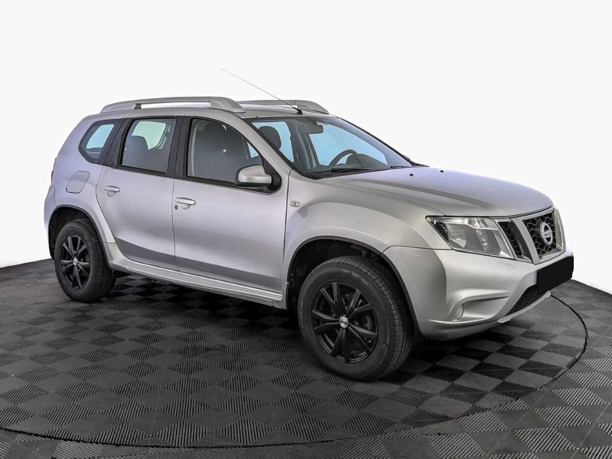 Купить Nissan Terrano с пробегом. Фото: #2