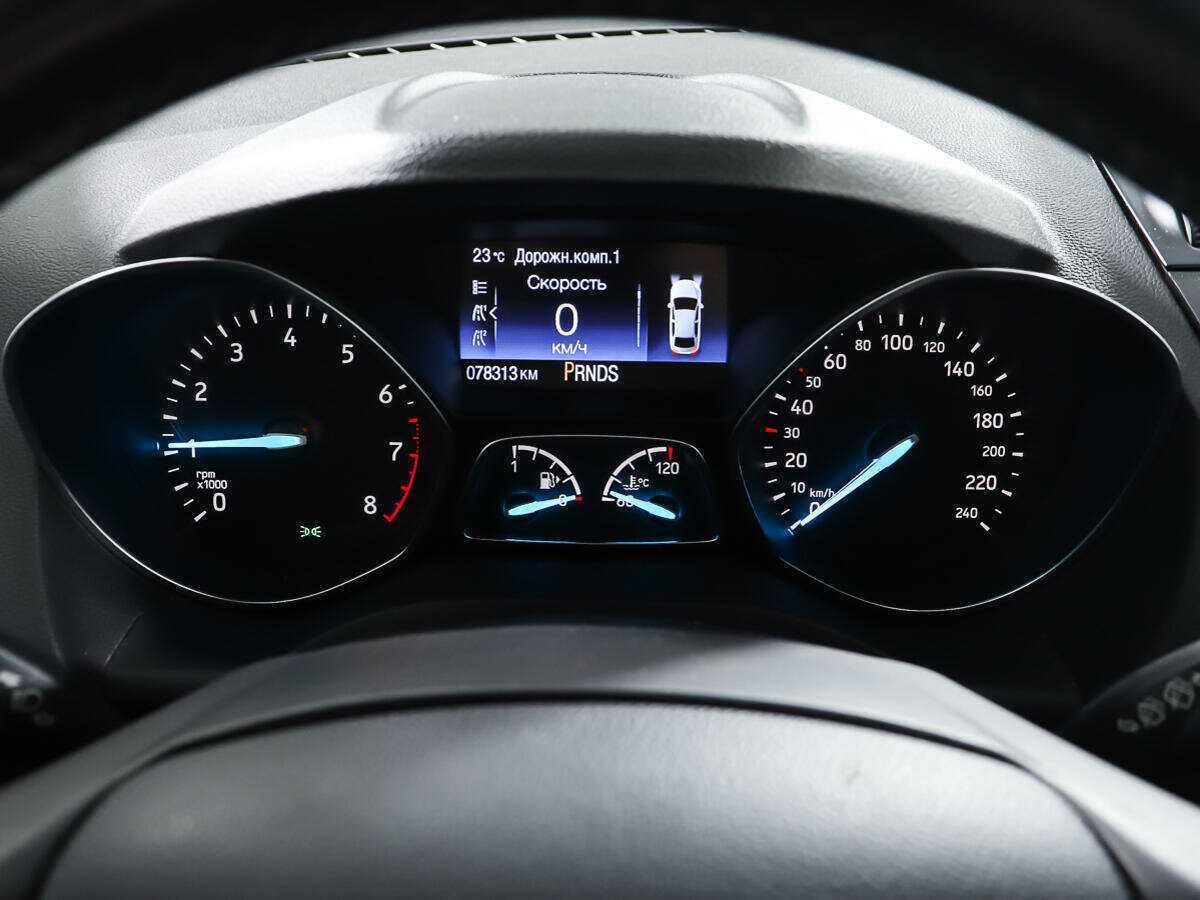 Купить Ford Kuga с пробегом. Фото: #13