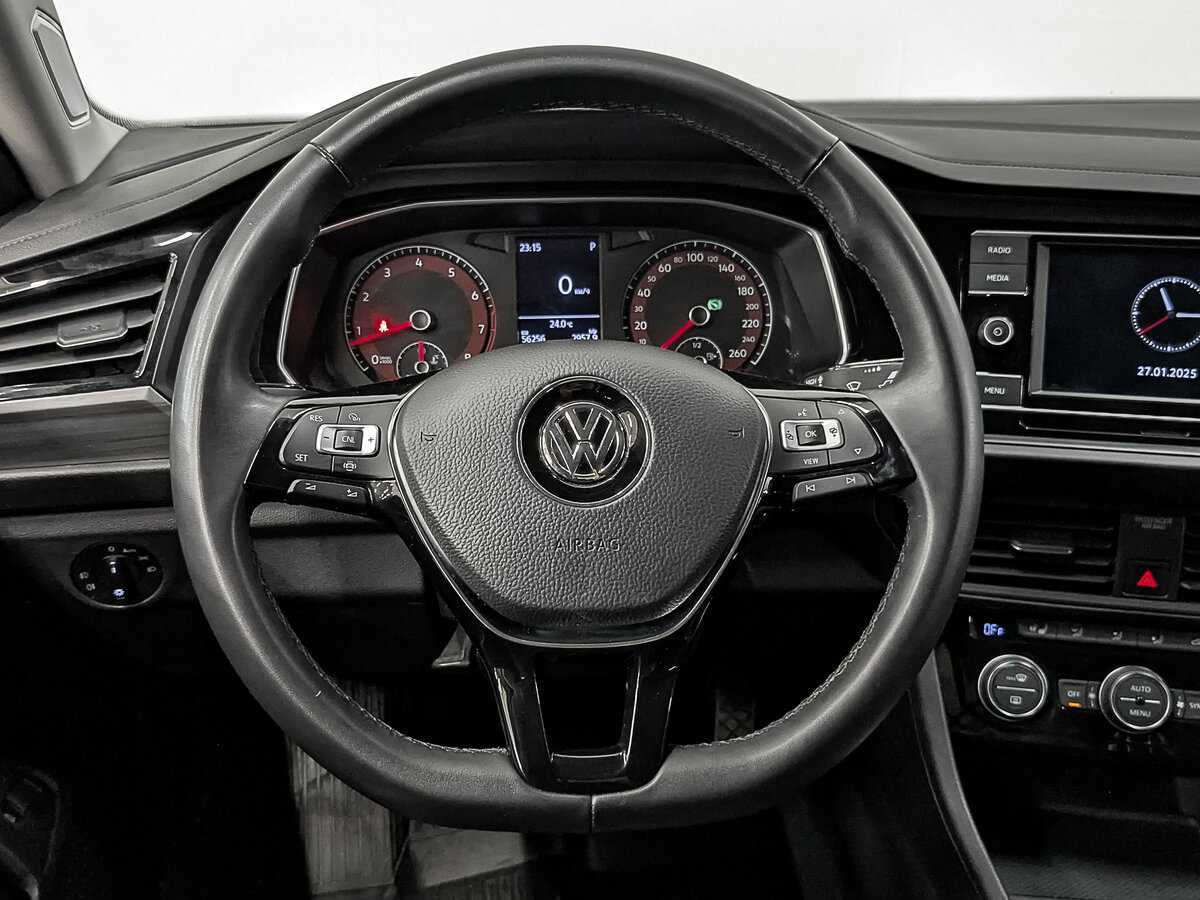 Купить Volkswagen Jetta с пробегом. Фото: #21