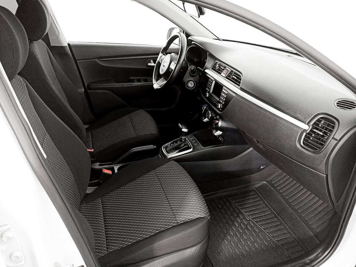 Купить Kia Rio с пробегом. Фото: #8