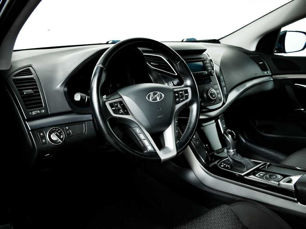 Купить Hyundai i40 с пробегом. Фото: #10