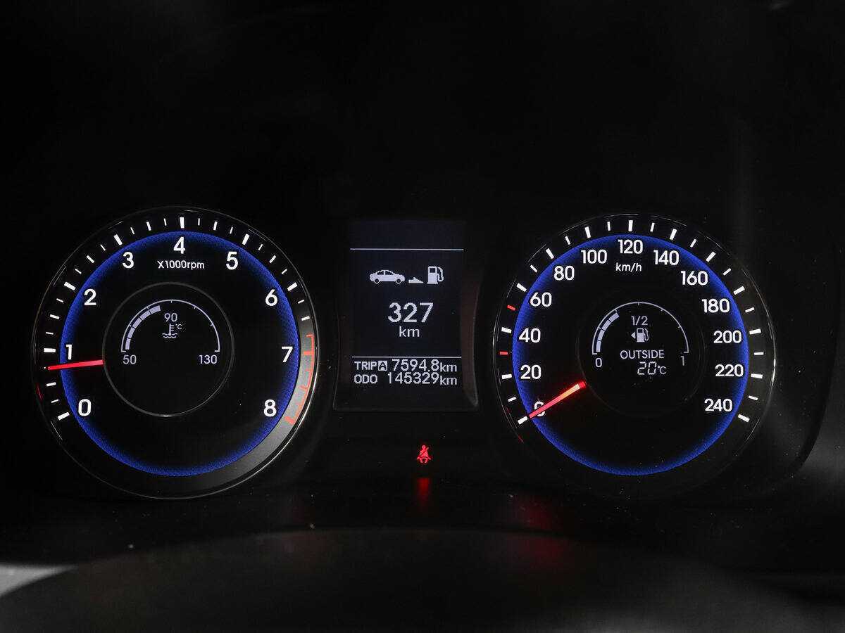 Купить Hyundai i40 с пробегом. Фото: #10