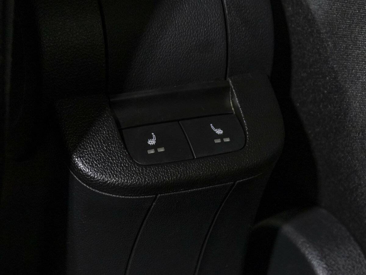 Купить Skoda Rapid с пробегом. Фото: #14