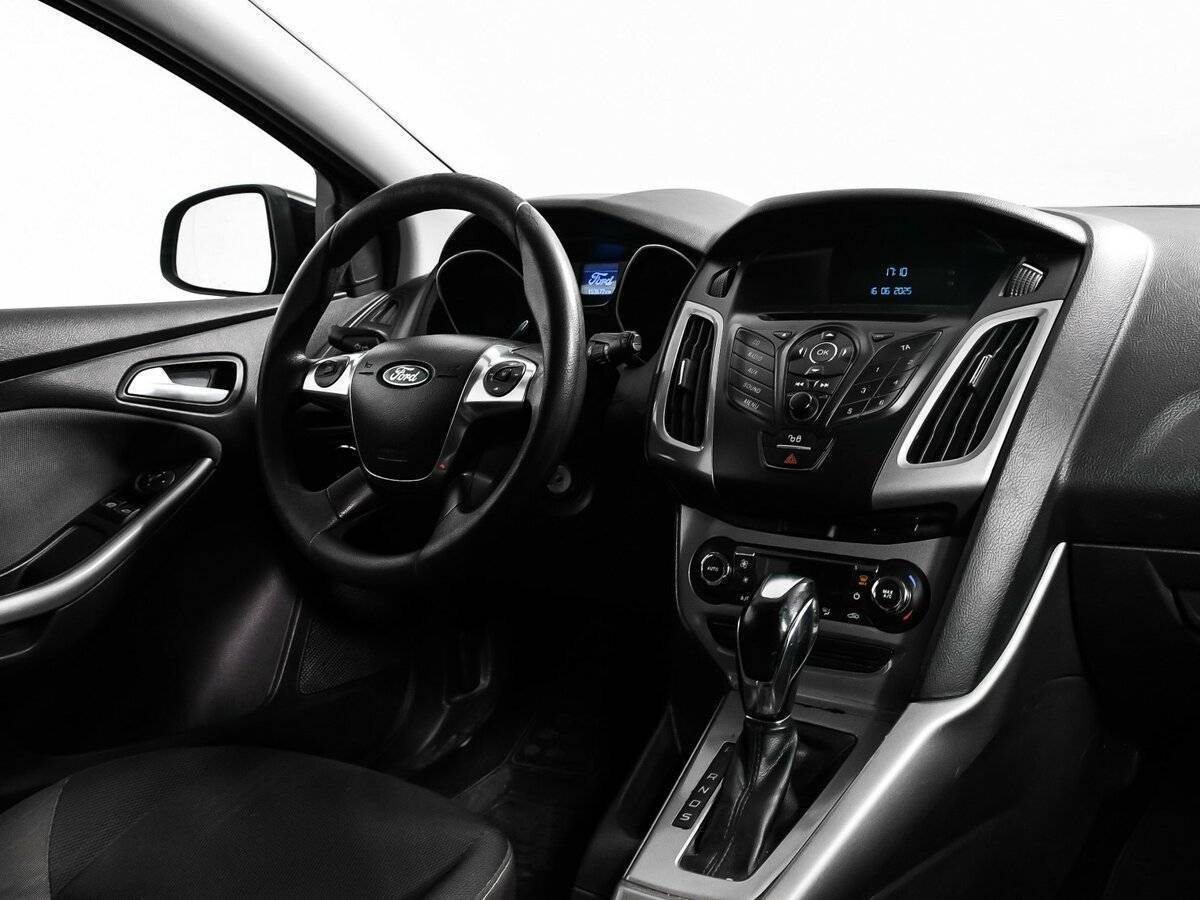 Купить Ford Focus с пробегом. Фото: #8