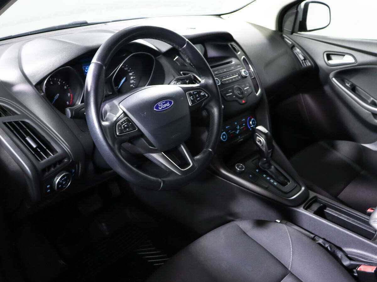 Купить Ford Focus с пробегом. Фото: #11