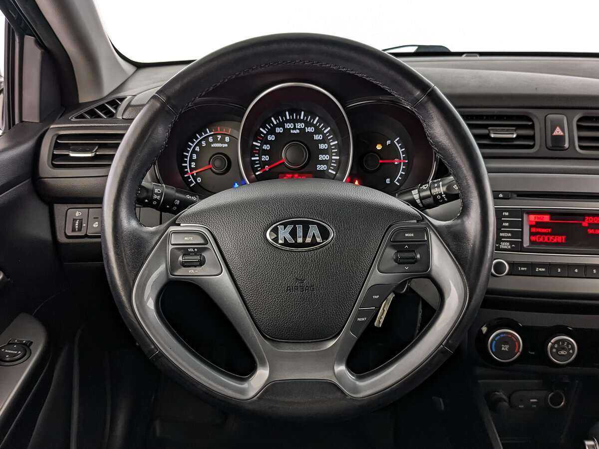Купить Kia Rio с пробегом. Фото: #17