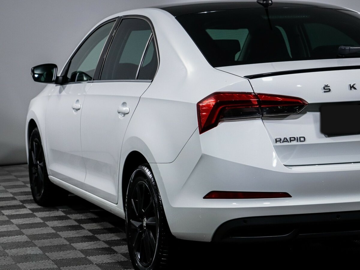 Купить Skoda Rapid с пробегом. Фото: #13
